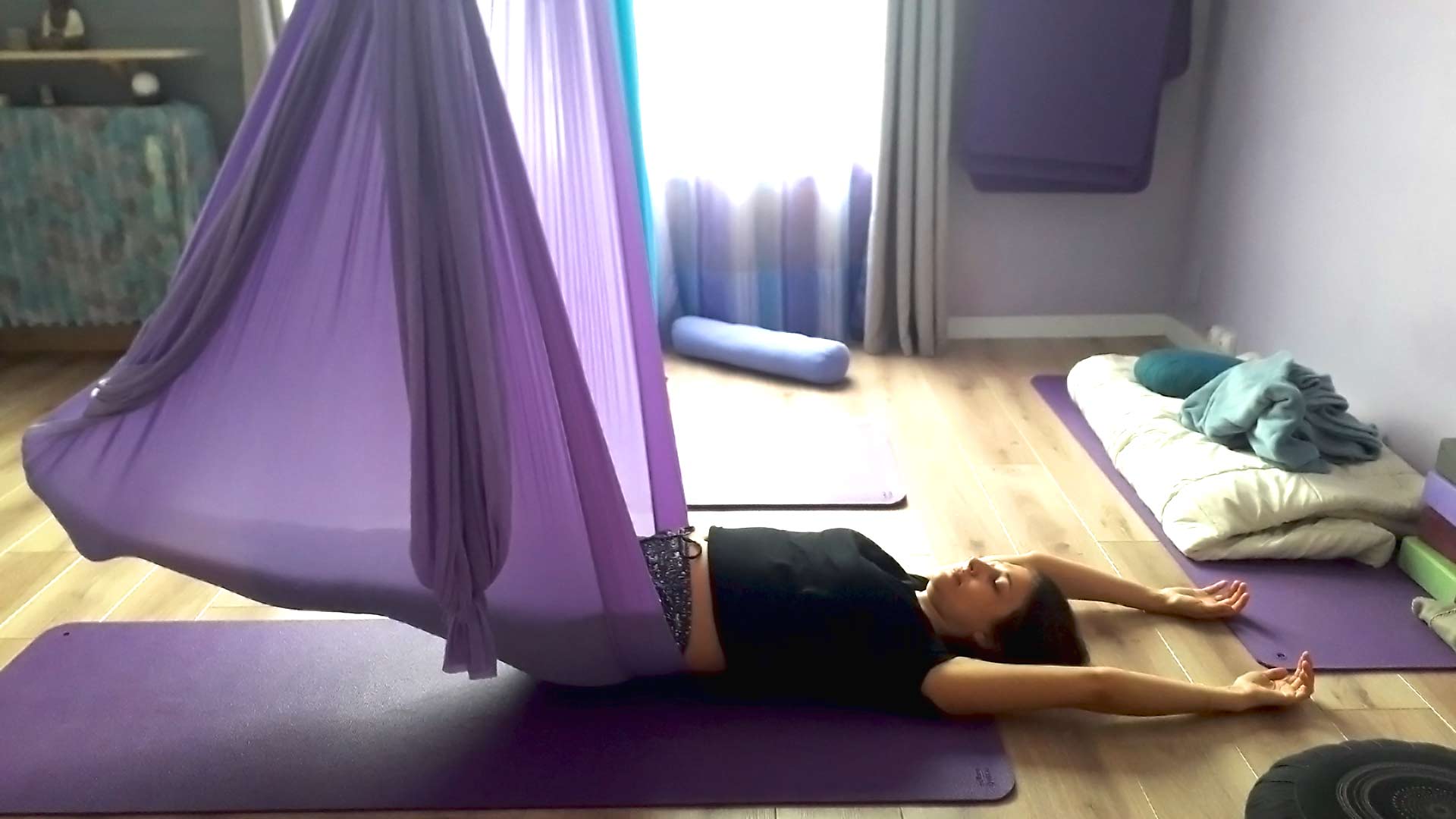 COURS YOGA POUR FEMMES ENCEINTES, LE MERCREDI DE 10h30 à 11h30